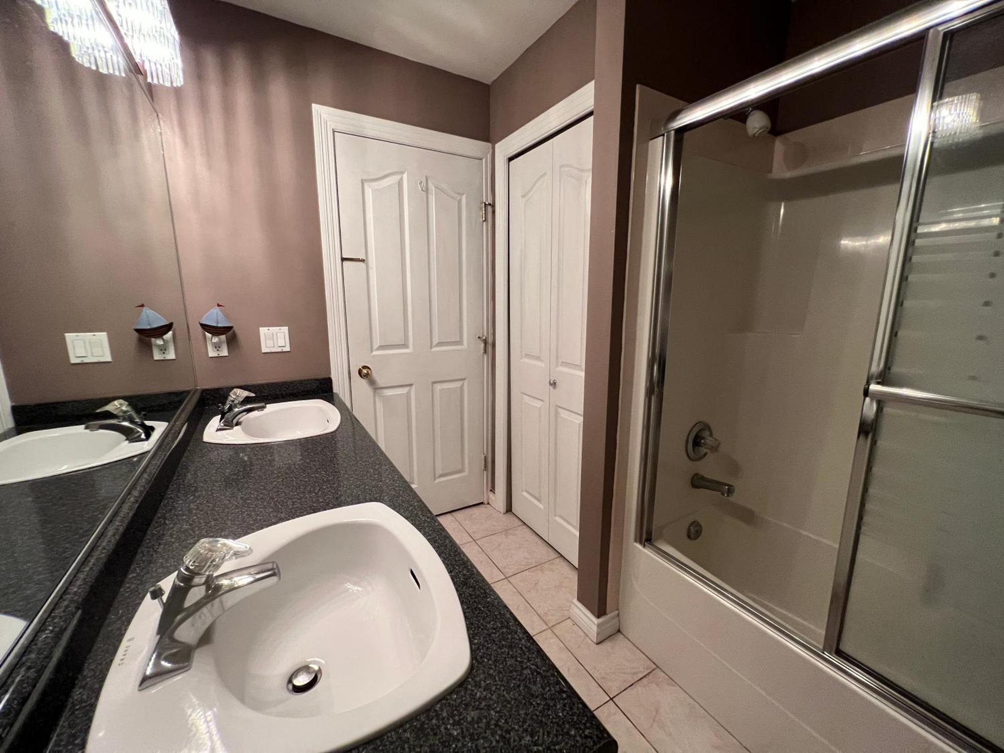 Comfortable Utopia B&B Richmond Esterno foto